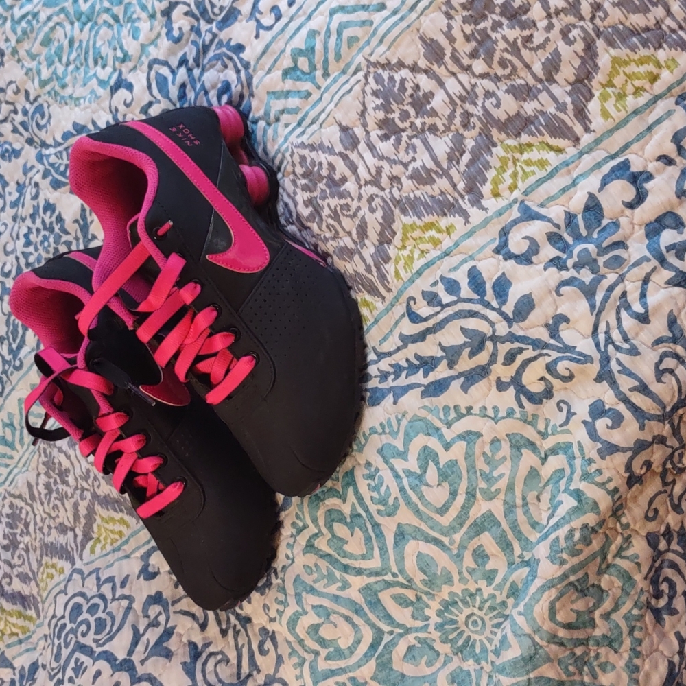 Nike Shox